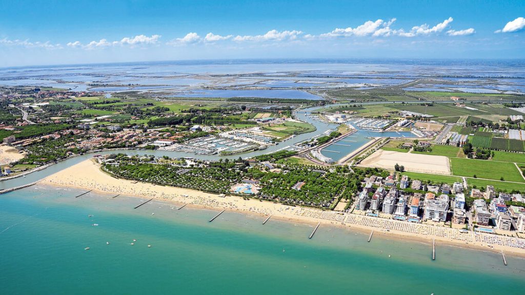 esolo International Club Camping