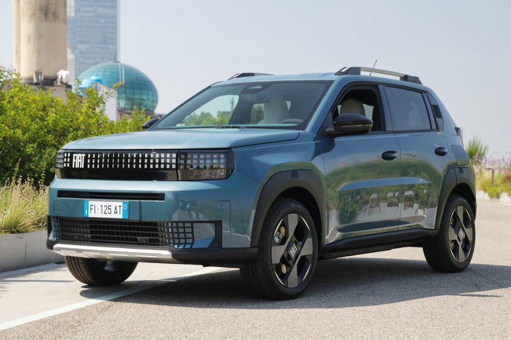 FIAT Grande Panda elettrica - Automotoelettriche
