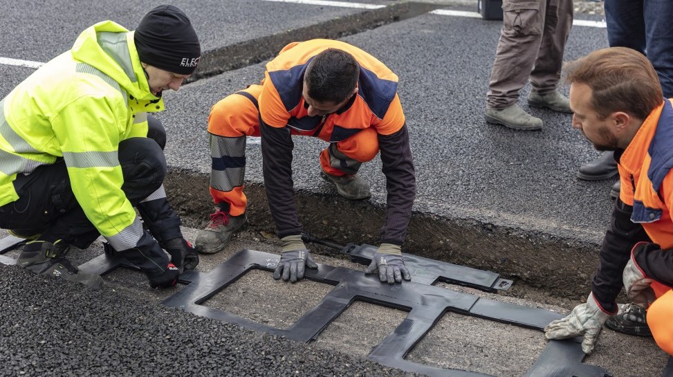 Francia arriva l’autostrada che ricarica - automotoelettriche