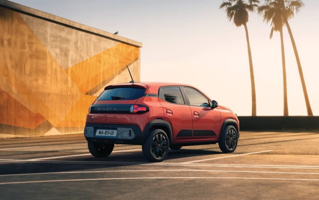 Dacia Spring - automotoelettriche