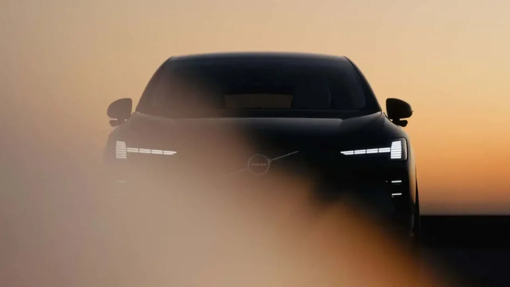 Volvo EX60: 810 km di autonomia - automotoelettriche