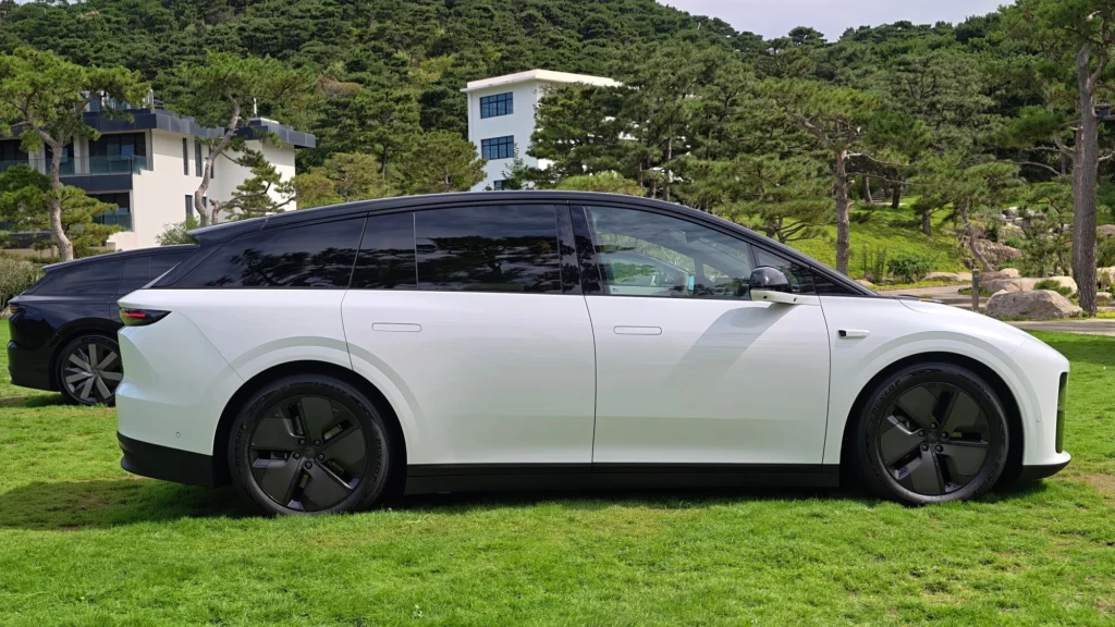 Li i6 -automotoelettriche