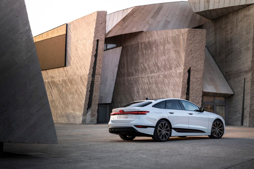 Audi A6 Sportback e-tron - automotoelettriche