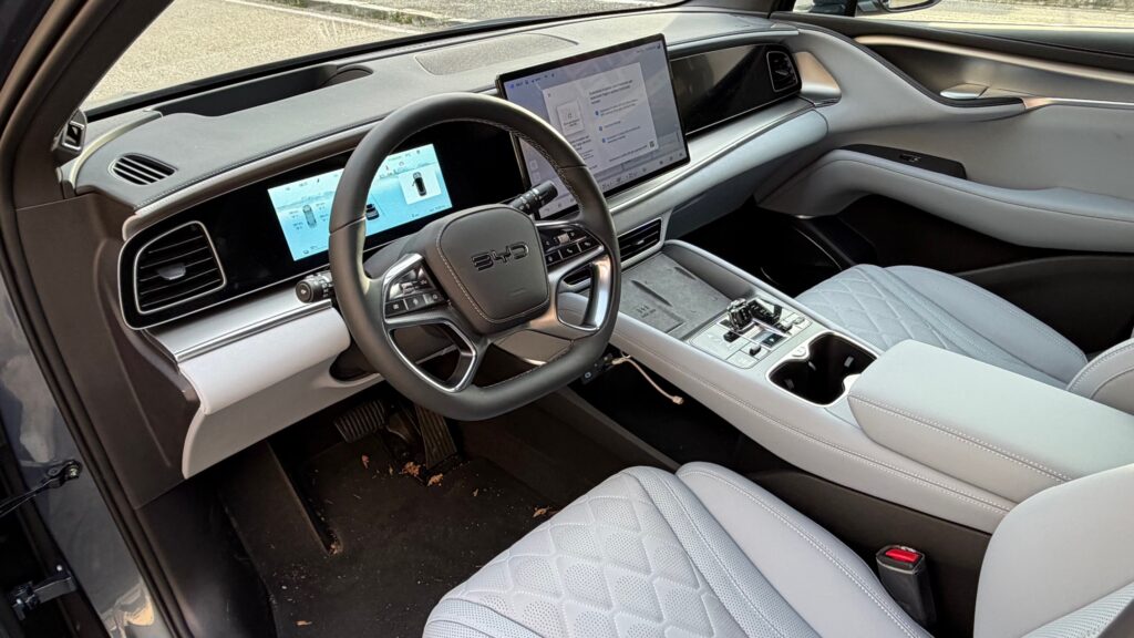 BYD Sealion